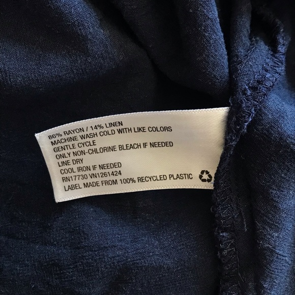 Universal Thread | Button Blouse - Picture 5 of 5